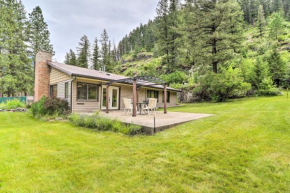 Columbia Falls Home 14 Mi to Glacier Natl Park!